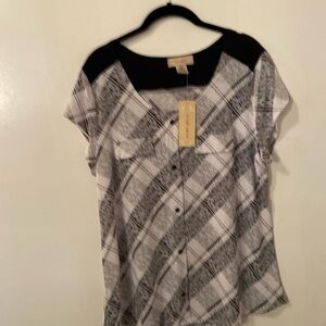 Black and white blouse